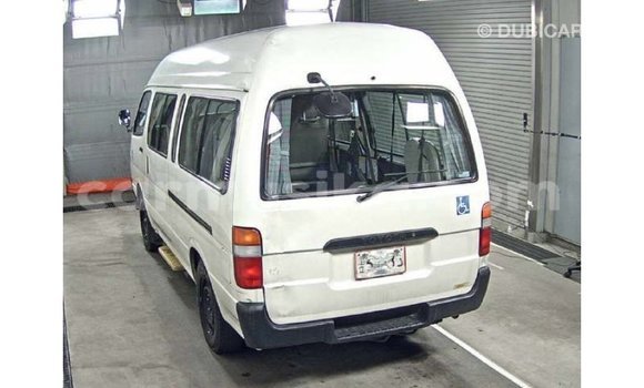 Tenga Imported Toyota Hiace Chena Mota in Import - Dubai in Harare Tenga Imported Toyota Hiace Chena Mota in Import - Dubai in Harare