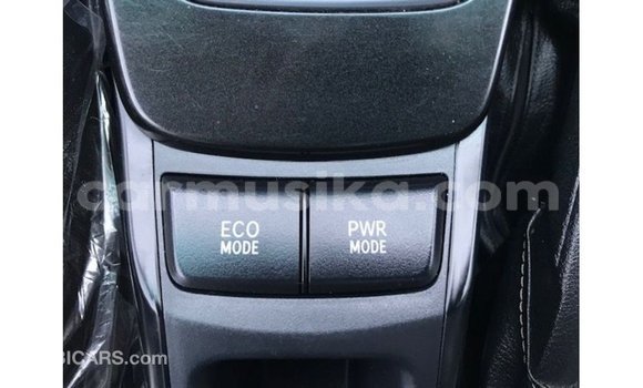 Nunua Imported Toyota Fortuner Nyeupe Gari ndani ya Import - Dubai nchini Harare Nunua Imported Toyota Fortuner Nyeupe Gari ndani ya Import - Dubai nchini Harare