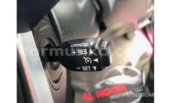 Nunua Imported Toyota Fortuner Nyeupe Gari ndani ya Import - Dubai nchini Harare Nunua Imported Toyota Fortuner Nyeupe Gari ndani ya Import - Dubai nchini Harare