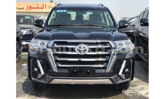 Tenga Imported Toyota Land Cruiser Nhema Mota in Import - Dubai in Harare Tenga Imported Toyota Land Cruiser Nhema Mota in Import - Dubai in Harare