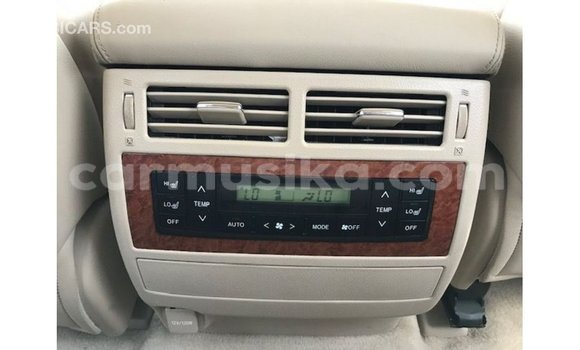 Tenga Imported Toyota Land Cruiser Tsvuku Mota in Import - Dubai in Harare Tenga Imported Toyota Land Cruiser Tsvuku Mota in Import - Dubai in Harare