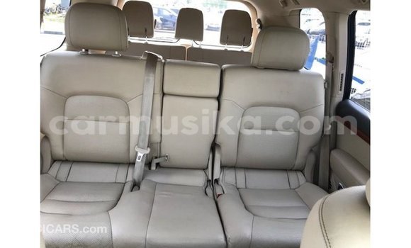 Tenga Imported Toyota Land Cruiser Tsvuku Mota in Import - Dubai in Harare Tenga Imported Toyota Land Cruiser Tsvuku Mota in Import - Dubai in Harare