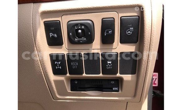 Tenga Imported Toyota Land Cruiser Tsvuku Mota in Import - Dubai in Harare Tenga Imported Toyota Land Cruiser Tsvuku Mota in Import - Dubai in Harare