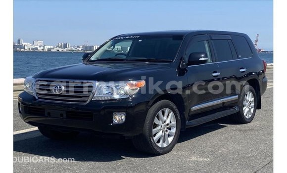 Nunua Imported Toyota Land Cruiser Nyeusi Gari ndani ya Import - Dubai nchini Harare Nunua Imported Toyota Land Cruiser Nyeusi Gari ndani ya Import - Dubai nchini Harare