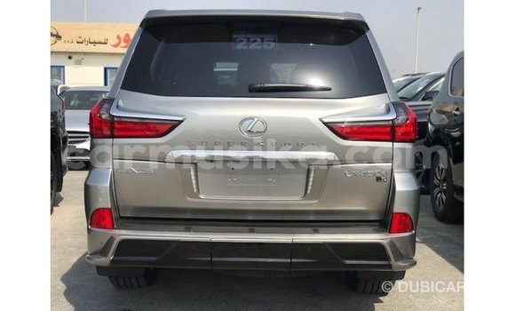Tenga Imported Lexus LX Zvimwe Mota in Import - Dubai in Harare Tenga Imported Lexus LX Zvimwe Mota in Import - Dubai in Harare