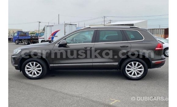 Tenga Imported Volkswagen Touareg Zvimwe Mota in Import - Dubai in Harare Tenga Imported Volkswagen Touareg Zvimwe Mota in Import - Dubai in Harare