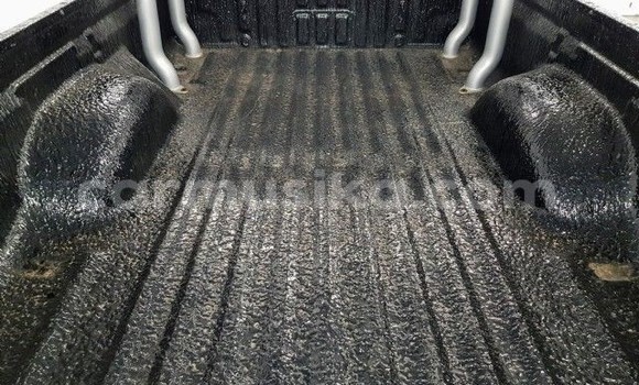 Tenga Tsaru Isuzu KB Chena Mota in Beitbridge in Matabeleland South Tenga Tsaru Isuzu KB Chena Mota in Beitbridge in Matabeleland South