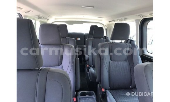 Tenga Imported Toyota Granvia Chena Mota in Import - Dubai in Harare Tenga Imported Toyota Granvia Chena Mota in Import - Dubai in Harare