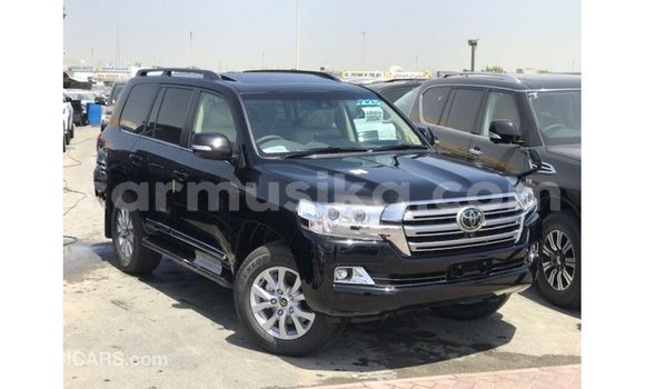 Nunua Imported Toyota Land Cruiser Nyeusi Gari ndani ya Import - Dubai nchini Harare Nunua Imported Toyota Land Cruiser Nyeusi Gari ndani ya Import - Dubai nchini Harare