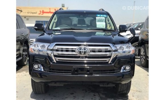 Nunua Imported Toyota Land Cruiser Nyeusi Gari ndani ya Import - Dubai nchini Harare Nunua Imported Toyota Land Cruiser Nyeusi Gari ndani ya Import - Dubai nchini Harare