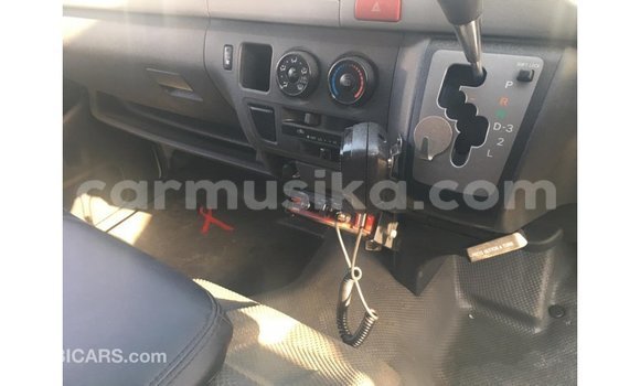 Tenga Imported Toyota Hiace Chena Mota in Import - Dubai in Harare Tenga Imported Toyota Hiace Chena Mota in Import - Dubai in Harare