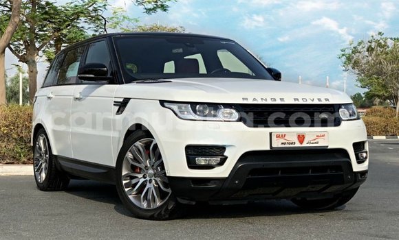 Buy Import Land Rover Range Rover White Car in Import - Dubai in Harare