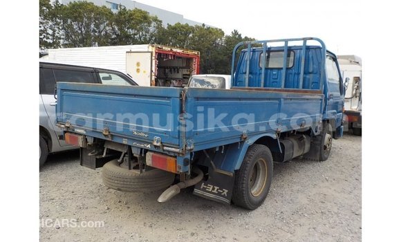 Tenga Imported Toyota Dyna Bhuruu Rori in Import - Dubai in Harare Tenga Imported Toyota Dyna Bhuruu Rori in Import - Dubai in Harare