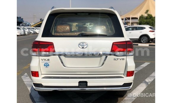 Buy Import Toyota Land Cruiser White Car in Import - Dubai in Harare Buy Import Toyota Land Cruiser White Car in Import - Dubai in Harare