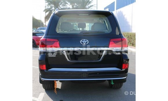 Acheter Import Voiture Toyota Land Cruiser Noir à Import - Dubai, Harare Acheter Import Voiture Toyota Land Cruiser Noir à Import - Dubai, Harare