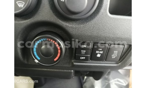 Buy Import Toyota DA White Truck in Import - Dubai in Harare Buy Import Toyota DA White Truck in Import - Dubai in Harare