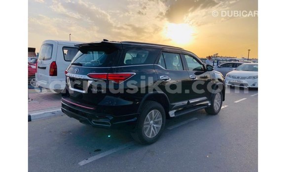 Buy Import Toyota Fortuner Black Car in Import - Dubai in Harare Buy Import Toyota Fortuner Black Car in Import - Dubai in Harare