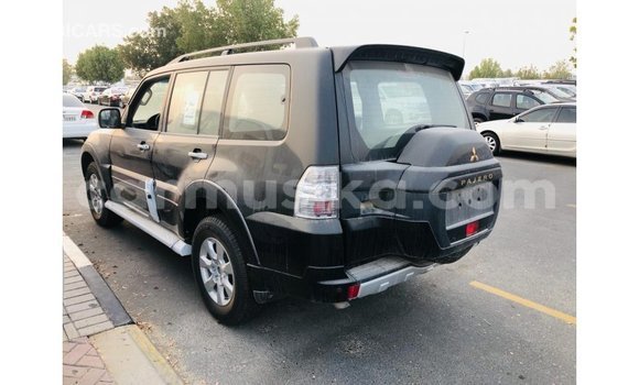 Buy Import Mitsubishi Pajero Black Car in Import - Dubai in Harare Buy Import Mitsubishi Pajero Black Car in Import - Dubai in Harare