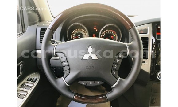 Buy Import Mitsubishi Pajero Black Car in Import - Dubai in Harare Buy Import Mitsubishi Pajero Black Car in Import - Dubai in Harare