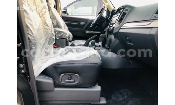 Buy Import Mitsubishi Pajero Black Car in Import - Dubai in Harare Buy Import Mitsubishi Pajero Black Car in Import - Dubai in Harare