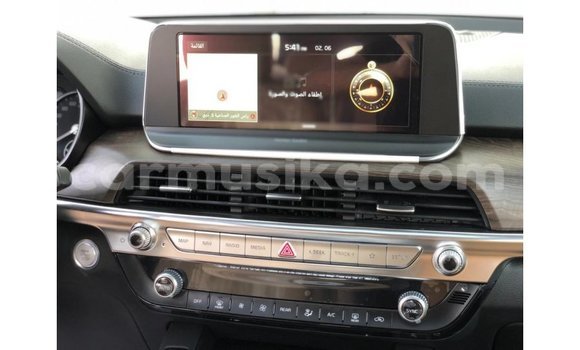 Buy Import Kia Carens White Car in Import - Dubai in Harare Buy Import Kia Carens White Car in Import - Dubai in Harare