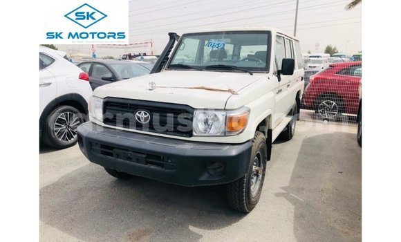 Buy Import Toyota Land Cruiser White Car in Import - Dubai in Harare Buy Import Toyota Land Cruiser White Car in Import - Dubai in Harare