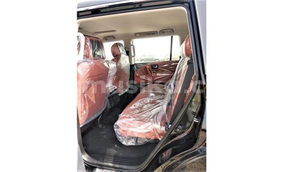 Acheter Import Voiture Nissan Patrol Noir à Import - Dubai, Harare Acheter Import Voiture Nissan Patrol Noir à Import - Dubai, Harare