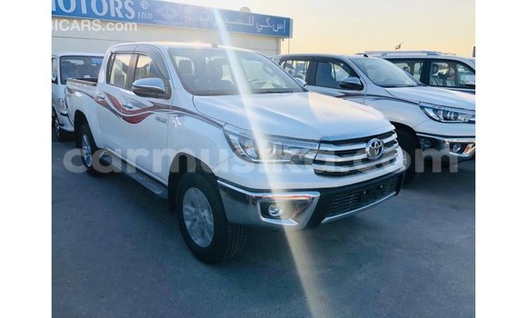 Buy Import Toyota Hilux White Car in Import - Dubai in Harare Buy Import Toyota Hilux White Car in Import - Dubai in Harare
