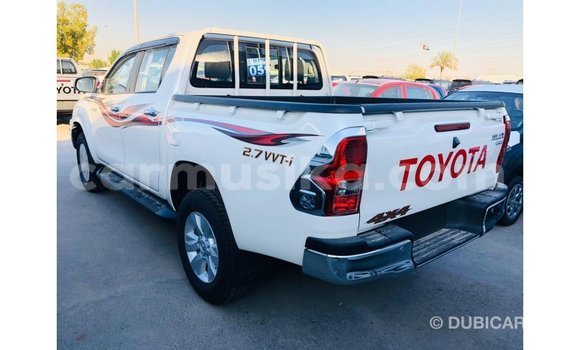 Buy Import Toyota Hilux White Car in Import - Dubai in Harare Buy Import Toyota Hilux White Car in Import - Dubai in Harare