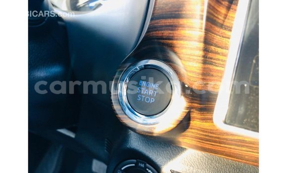 Buy Import Toyota Hilux White Car in Import - Dubai in Harare Buy Import Toyota Hilux White Car in Import - Dubai in Harare