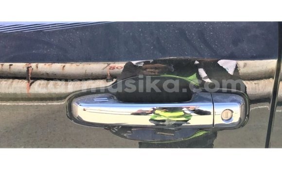 Acheter Import Voiture Toyota Land Cruiser Noir à Import - Dubai, Harare Acheter Import Voiture Toyota Land Cruiser Noir à Import - Dubai, Harare