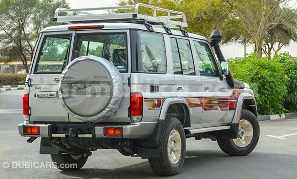 Acheter Import Voiture Toyota Land Cruiser Autre à Import - Dubai, Harare Acheter Import Voiture Toyota Land Cruiser Autre à Import - Dubai, Harare