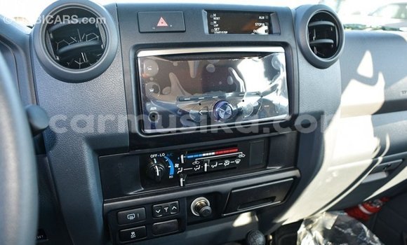 Acheter Import Voiture Toyota Land Cruiser Autre à Import - Dubai, Harare Acheter Import Voiture Toyota Land Cruiser Autre à Import - Dubai, Harare