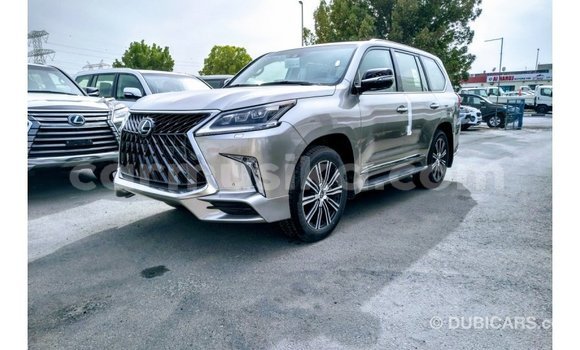 Tenga Imported Lexus LX Zvimwe Mota in Import - Dubai in Harare Tenga Imported Lexus LX Zvimwe Mota in Import - Dubai in Harare