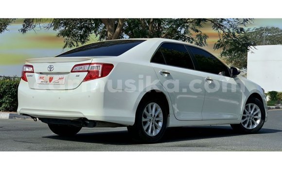 Buy Import Toyota Camry White Car in Import - Dubai in Harare Buy Import Toyota Camry White Car in Import - Dubai in Harare