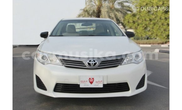 Tenga Imported Toyota Camry Chena Mota in Import - Dubai in Harare Tenga Imported Toyota Camry Chena Mota in Import - Dubai in Harare