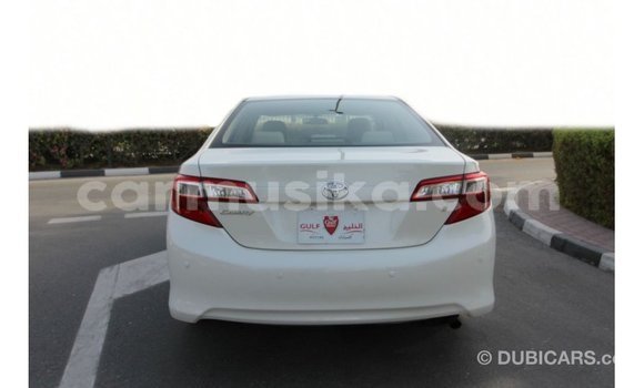 Tenga Imported Toyota Camry Chena Mota in Import - Dubai in Harare Tenga Imported Toyota Camry Chena Mota in Import - Dubai in Harare
