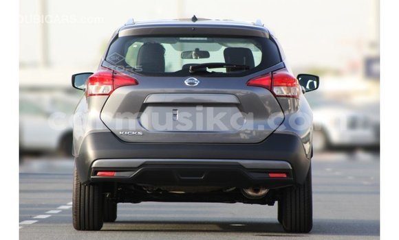 Tenga Imported Nissan Evalia Zvimwe Rori in Import - Dubai in Harare Tenga Imported Nissan Evalia Zvimwe Rori in Import - Dubai in Harare