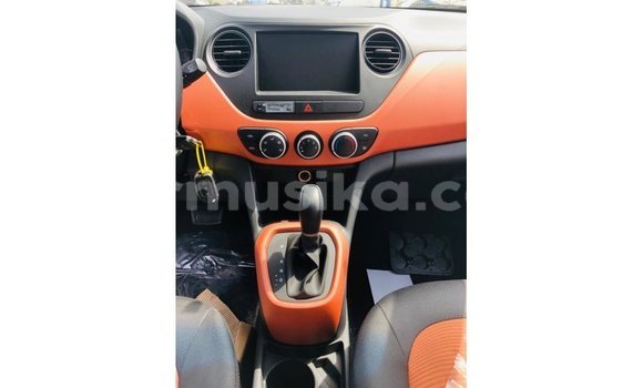 Acheter Import Voiture Hyundai i10 Noir à Import - Dubai, Harare Acheter Import Voiture Hyundai i10 Noir à Import - Dubai, Harare