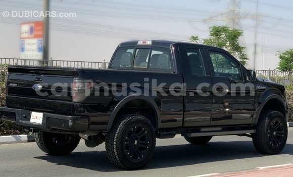 Acheter Import Voiture Ford Club Wagon Noir à Import - Dubai, Harare Acheter Import Voiture Ford Club Wagon Noir à Import - Dubai, Harare