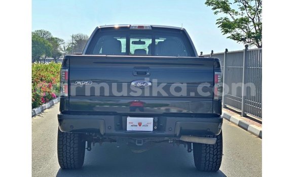 Acheter Import Voiture Ford Club Wagon Noir à Import - Dubai, Harare Acheter Import Voiture Ford Club Wagon Noir à Import - Dubai, Harare