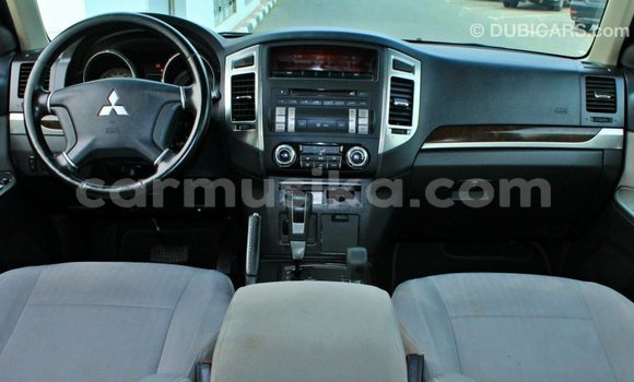 Buy Import Mitsubishi Pajero Brown Car in Import - Dubai in Harare Buy Import Mitsubishi Pajero Brown Car in Import - Dubai in Harare