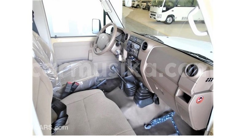 Big with watermark toyota land cruiser harare import dubai 16365