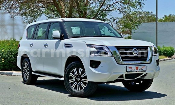 Nunua Imported Nissan Patrol Nyeupe Gari ndani ya Import - Dubai nchini Harare Nunua Imported Nissan Patrol Nyeupe Gari ndani ya Import - Dubai nchini Harare