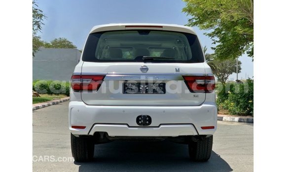 Tenga Imported Nissan Patrol Chena Mota in Import - Dubai in Harare Tenga Imported Nissan Patrol Chena Mota in Import - Dubai in Harare