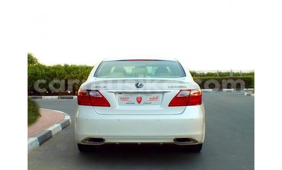 Buy Import Lexus LS White Car in Import - Dubai in Harare Buy Import Lexus LS White Car in Import - Dubai in Harare