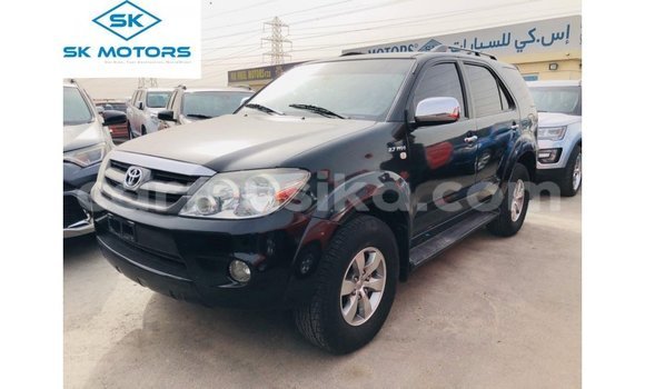 Buy Import Toyota Fortuner Black Car in Import - Dubai in Harare Buy Import Toyota Fortuner Black Car in Import - Dubai in Harare