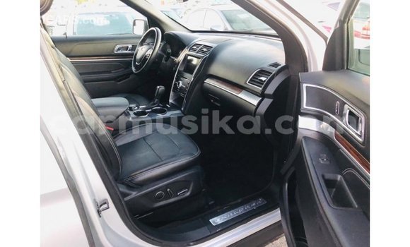 Buy Import Ford Explorer Other Car in Import - Dubai in Harare Buy Import Ford Explorer Other Car in Import - Dubai in Harare