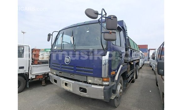 Tenga Imported Nissan Evalia Bhuruu Rori in Import - Dubai in Harare Tenga Imported Nissan Evalia Bhuruu Rori in Import - Dubai in Harare