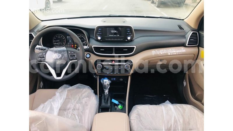 Big with watermark hyundai tucson harare import dubai 16385